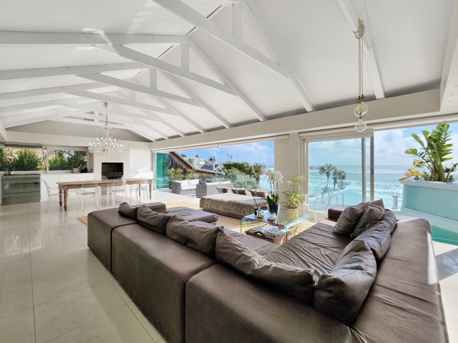 To Let 4 Bedroom Property for Rent in Clifton Western Cape